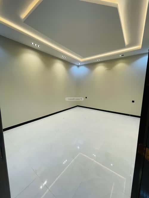 Apartment with 9 Bedrooms Al-Yarmouk, Khamis Mushait