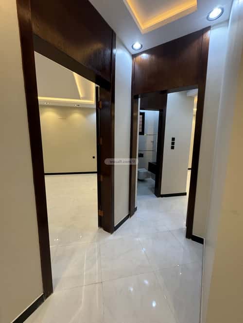 Apartment with 9 Bedrooms Al-Yarmouk, Khamis Mushait