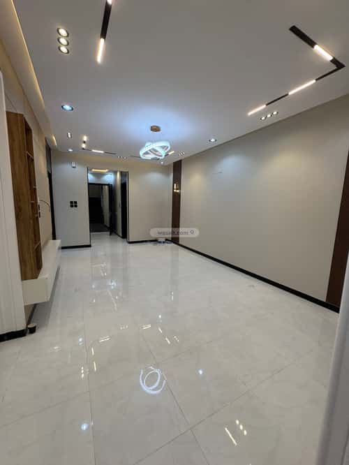 Apartment with 9 Bedrooms Al-Yarmouk, Khamis Mushait