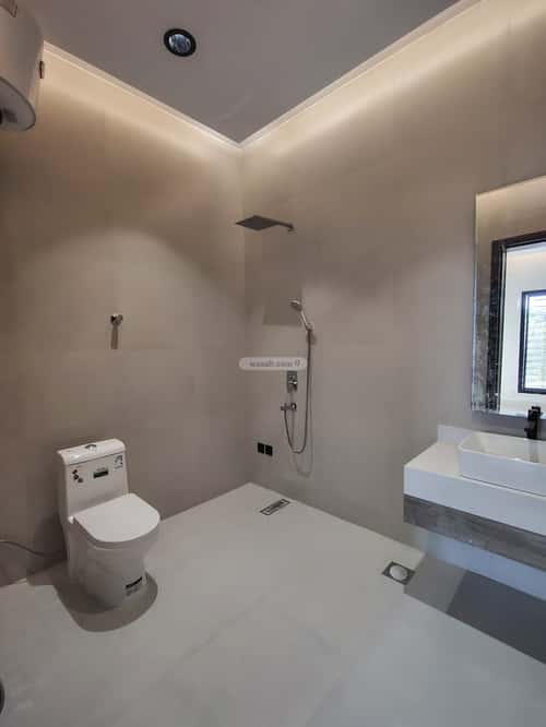 شقة ب 6 غرف المعارض، خميس مشيط