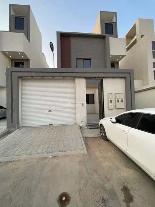 Floor 96 SQM with 5 Bedrooms Ar-Rimal, East Riyadh, Riyadh