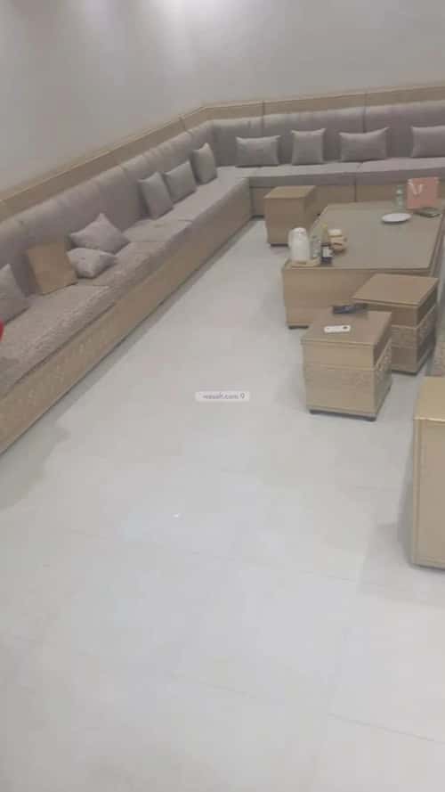 فيلا 372 متر مربع ب 9 غرف الرمال، شرق الرياض، الرياض