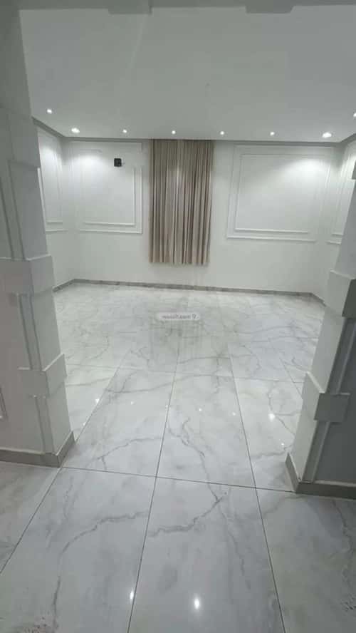 Floor 555 SQM with 7 Bedrooms Ar-Rimal, East Riyadh, Riyadh