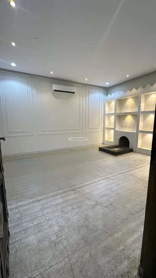 Floor 555.58 SQM with 7 Bedrooms Ar-Rimal, East Riyadh, Riyadh