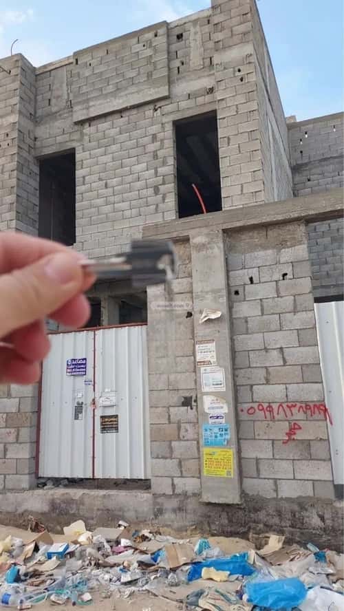 فيلا 375 متر مربع جنوبية على شارع 15م الصدفة، الدمام