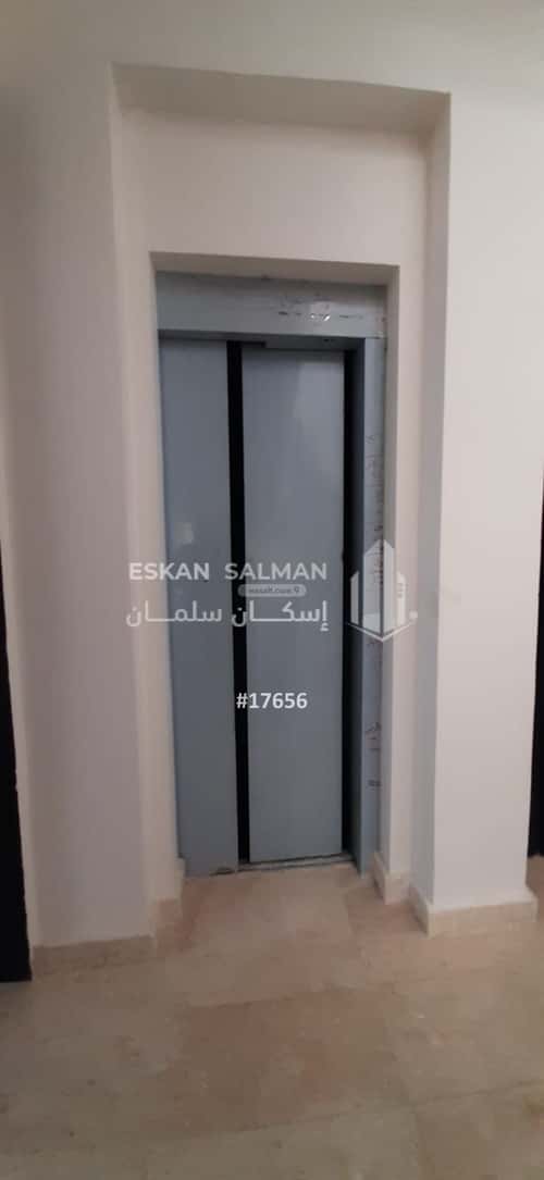 Apartment with 5 Bedrooms Al-Janadriyah, East Riyadh, Riyadh