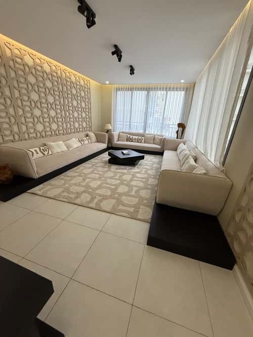 Apartment with 5 Bedrooms Al-Wisam, North Jeddah, Jeddah