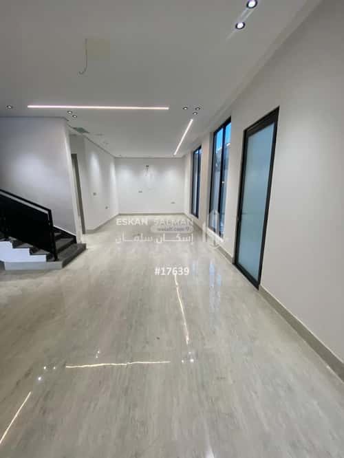 Villa 250 SQM Facing West on 15m Width Street King Fahad Dist, Aldammam