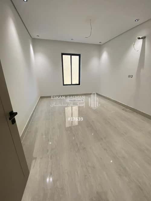 Villa 250 SQM Facing West on 15m Width Street King Fahad Dist, Aldammam