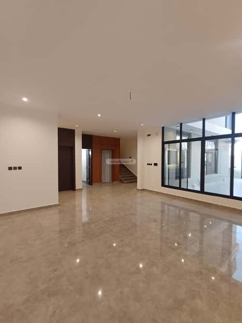 Villa 312 SQM Facing East on 16m Width Street Al Rahmanyah, East Jeddah, Jeddah