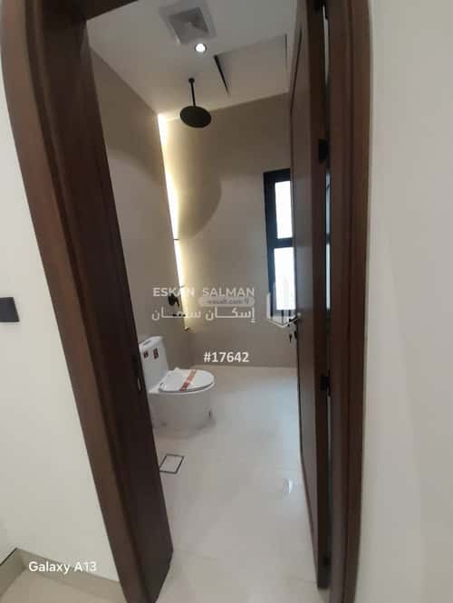 Floor 194.74 SQM with 5 Bedrooms Al-Maizaliyah, East Riyadh, Riyadh