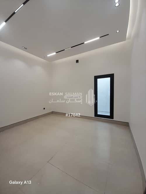 Floor 194.74 SQM with 5 Bedrooms Al-Maizaliyah, East Riyadh, Riyadh