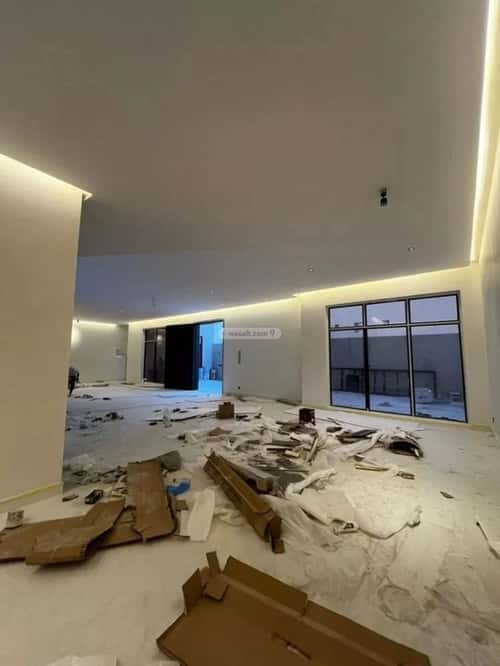 Villa 450 SQM Facing North on 20m Width Street Al-Mahdiyah, West Riyadh, Riyadh