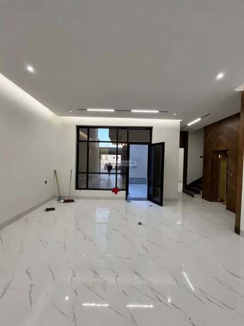 فيلا 200 متر مربع شمالية على شارع 20م المهدية، غرب الرياض، الرياض