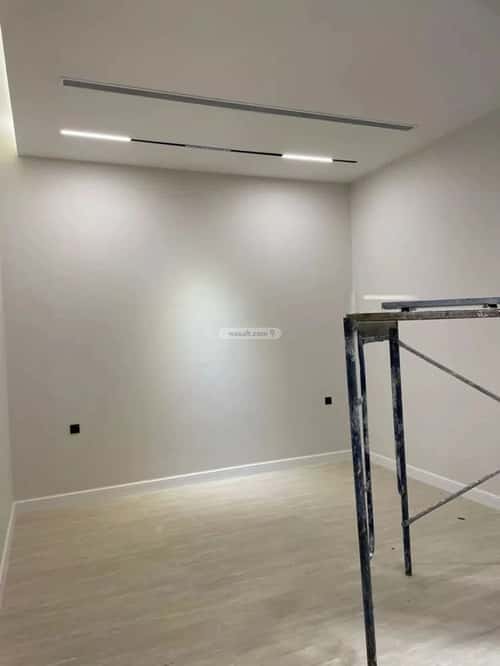 فيلا 250 متر مربع غربية على شارع 20م المهدية، غرب الرياض، الرياض