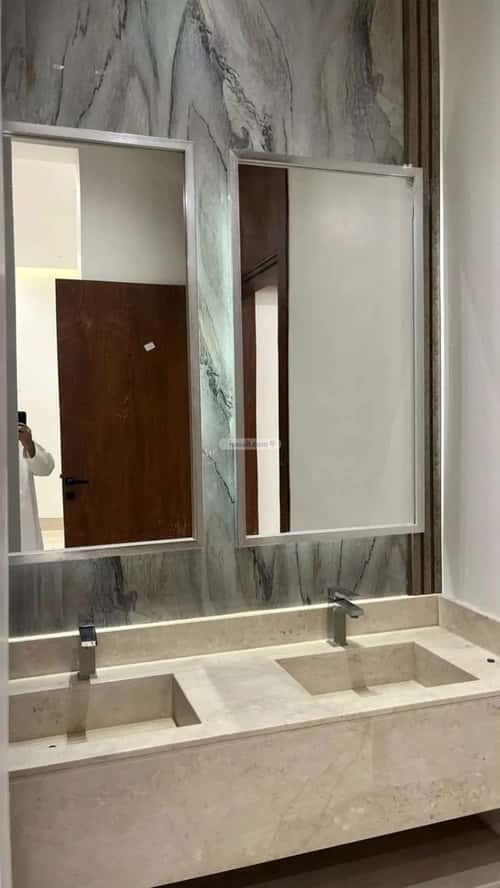 5 bedroom villa in Al Mahdiyyah