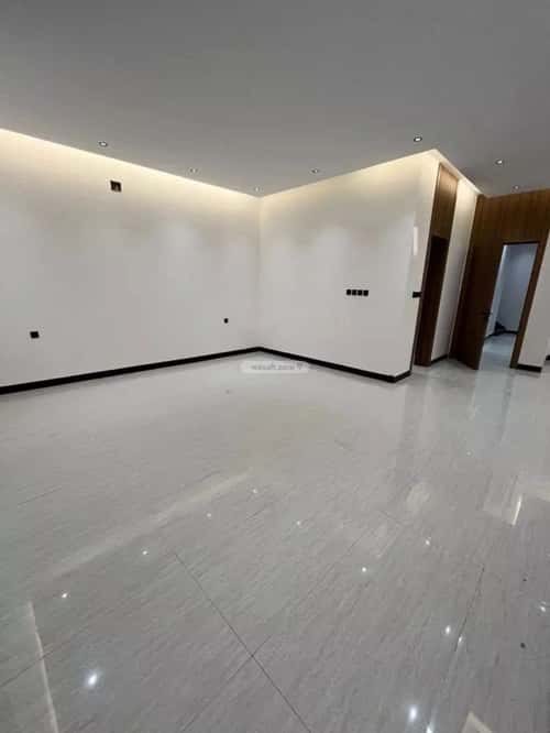 Villa 328.89 SQM Facing North on 20m Width Street Al-Mahdiyah, West Riyadh, Riyadh