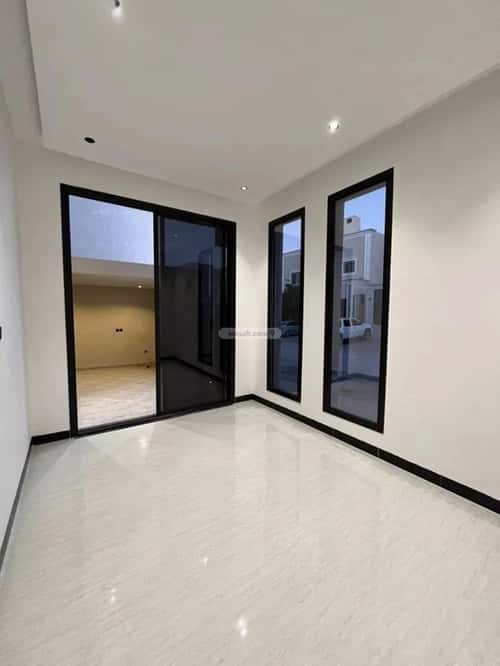 فيلا 328.89 متر مربع شمالية على شارع 20م المهدية، غرب الرياض، الرياض