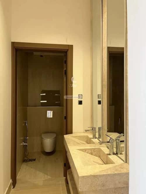 5 bedroom villa in Al Mahdiyyah