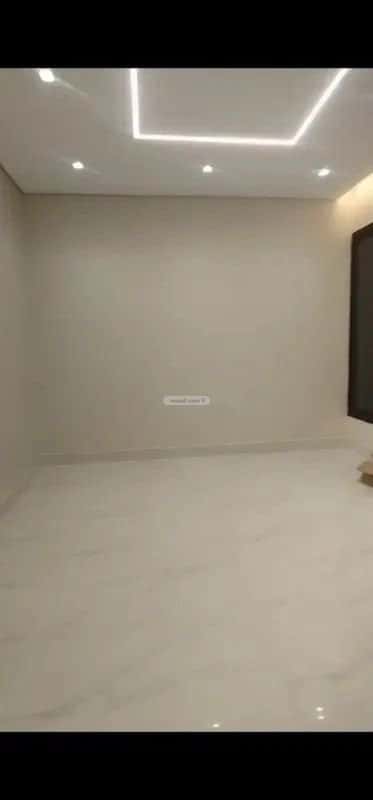 Floor 244 SQM with 5 bedrooms ديراب، غرب الرياض، الرياض