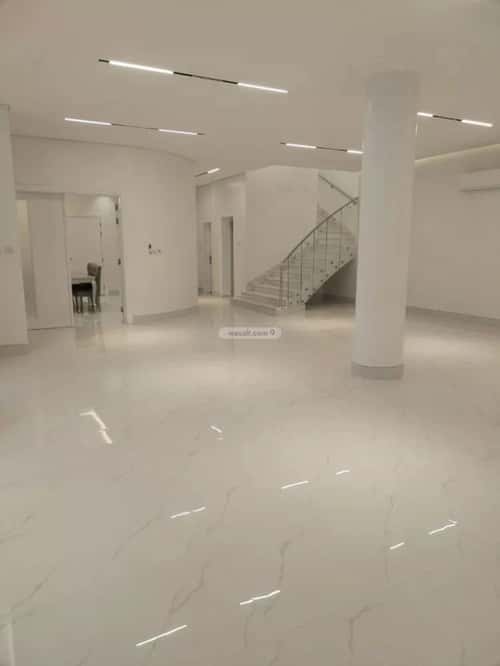 فيلا 330 متر مربع جنوبية على شارع 20م العارض، شمال الرياض، الرياض