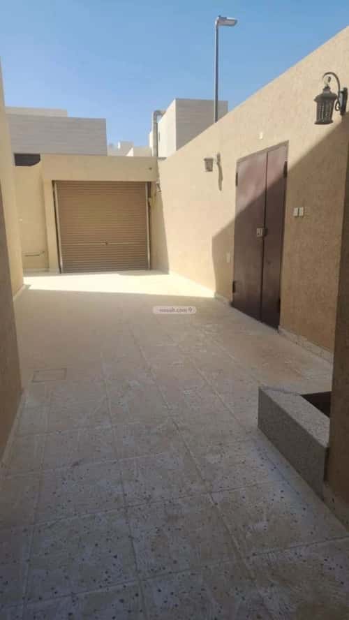 فيلا 279 متر مربع شمالية شرقية على شارع 20م السليمانية، وسط الرياض، الرياض