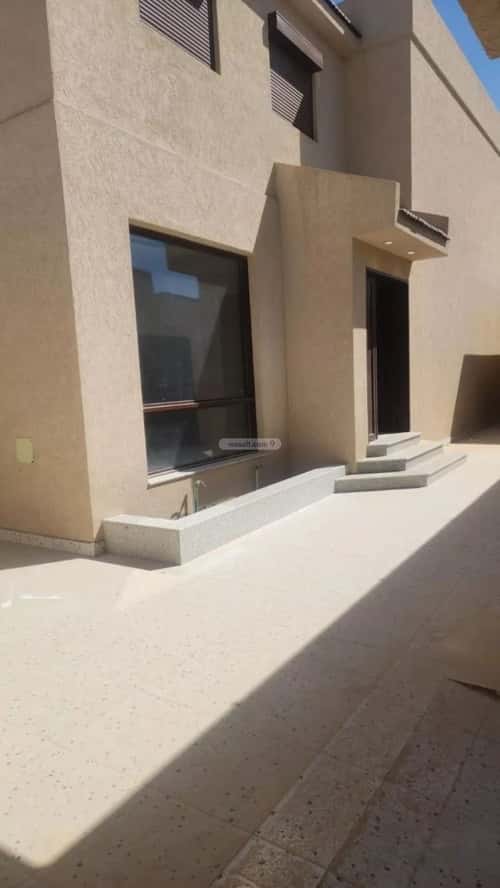 Villa 279 SQM Facing North East on 20m Width Street As-Sulaimanyah, Central Riyadh, Riyadh