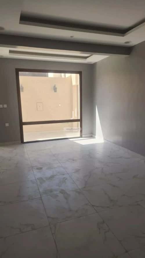 فيلا 279 متر مربع شمالية شرقية على شارع 20م السليمانية، وسط الرياض، الرياض