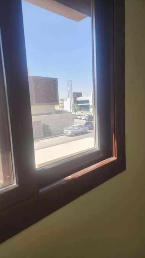 فيلا 279 متر مربع شمالية شرقية على شارع 20م السليمانية، وسط الرياض، الرياض