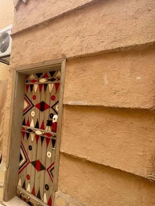 فيلا 567 متر مربع غربية على شارع 12م الربيع، شمال الرياض، الرياض