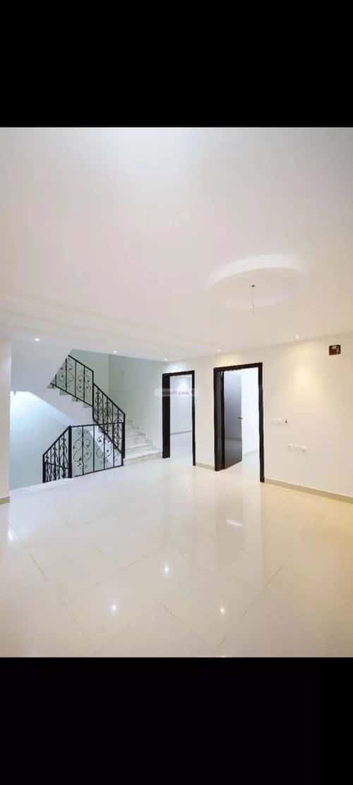 فيلا 250 متر مربع شرقية على شارع 15م الدار البيضاء، جنوب الرياض، الرياض