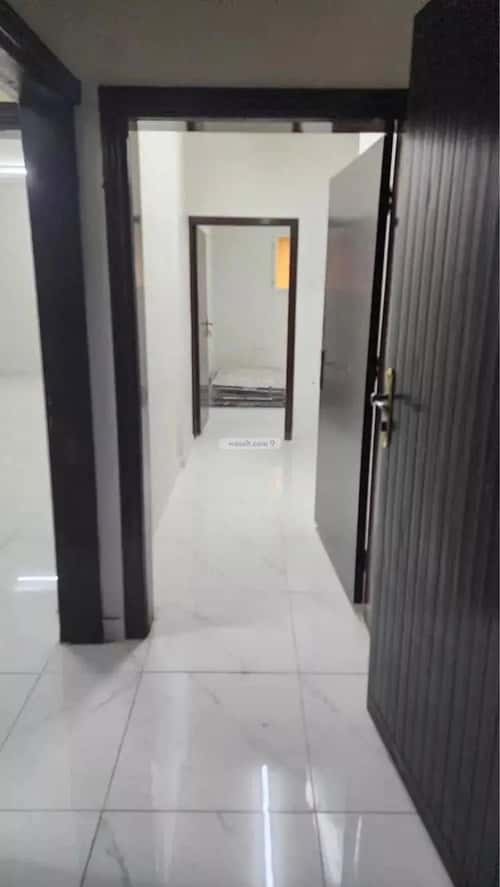 عمارة 500 متر مربع واجهة شمالية أم الحمام الغربي، غرب الرياض، الرياض