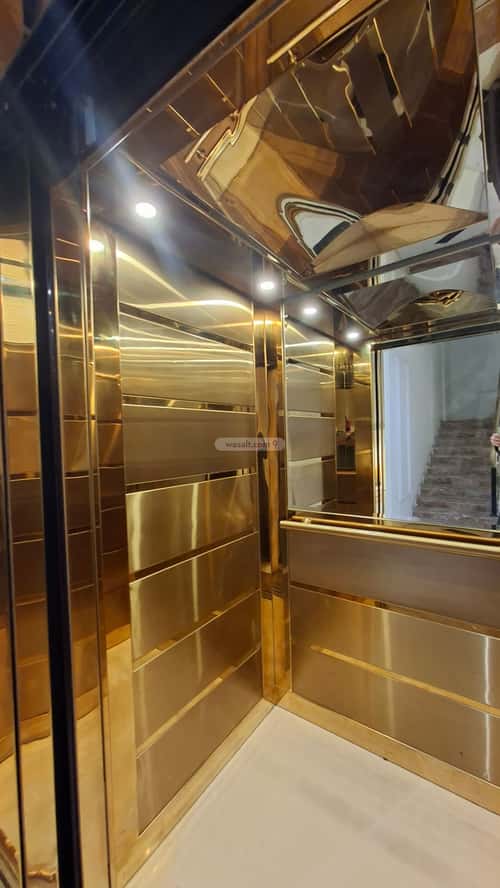 شقة بغرفة الحمراء، الخبر