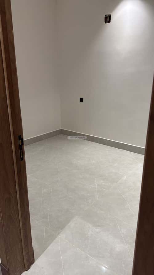 Floor 157 SQM with 7 Bedrooms Al Marjan, East Riyadh, Riyadh