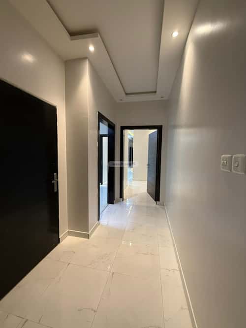 Floor 420 SQM with 3 Bedrooms Al-Muanisiyah, East Riyadh, Riyadh