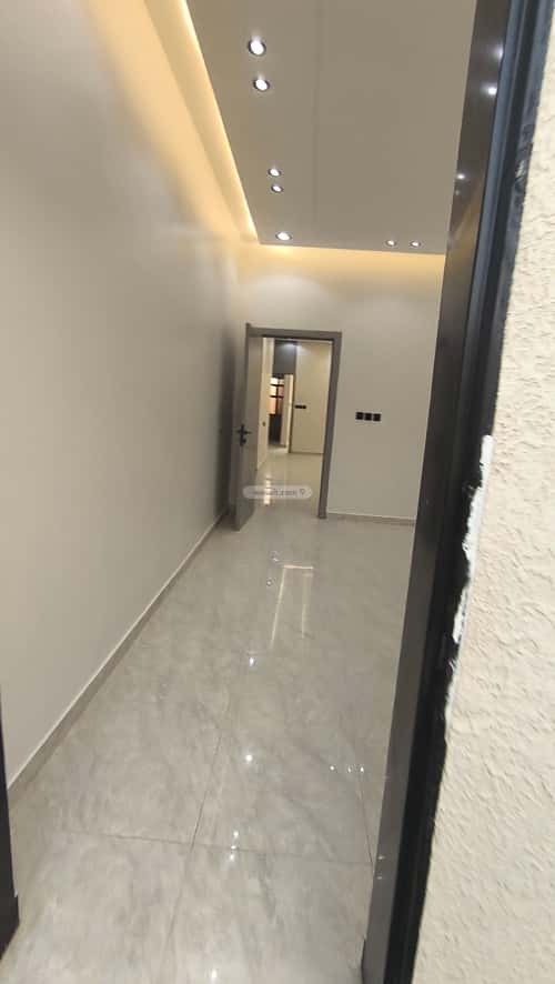 Apartment with 3 Bedrooms Okaz, South Riyadh, Riyadh