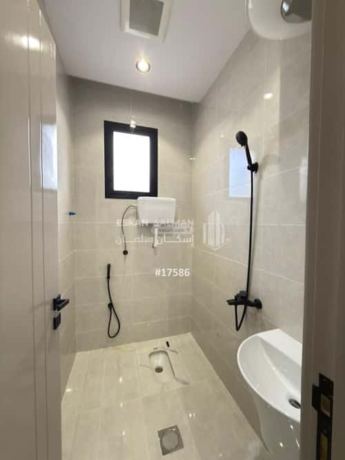 Villa 321 SQM facing North East on 15m width street السليمانية، الطائف