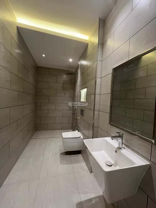 Apartment with 3 Bedrooms Al-Hamra, East Riyadh, Riyadh