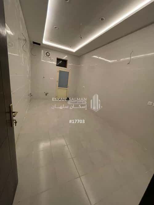 Villa 392 SQM facing West on 15m width street القرينية، جنوب جدة، جدة