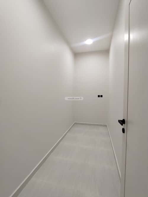 دور 303 متر مربع ب 6 غرف الصفاء، جازان