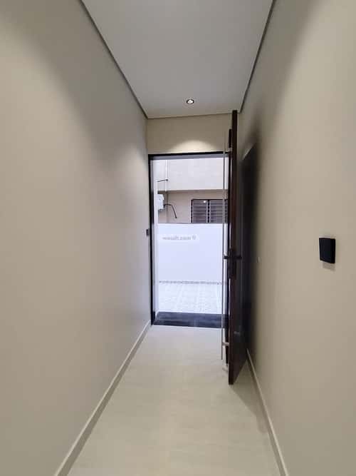 دور 303.24 متر مربع ب 6 غرف الصفاء، جازان