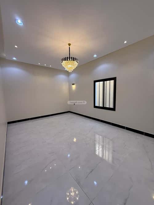 فيلا 364.26 متر مربع شرقية على شارع 30م الورود، خميس مشيط