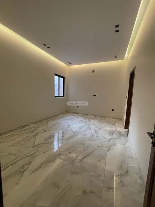 فيلا 360 متر مربع شرقية على شارع 30م قصر الخليج، الدمام