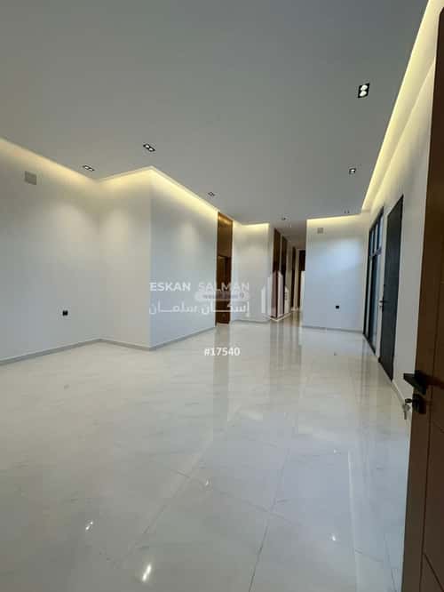 Floor 205.74 SQM with 6 Bedrooms Ar-Rimal, East Riyadh, Riyadh