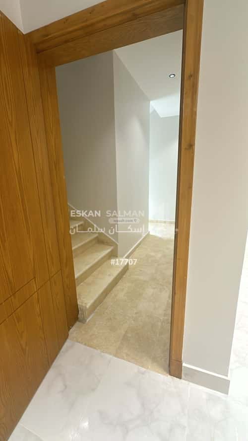 فيلا 240.08 متر مربع جنوبية على شارع 16م الرياض، شمال جدة، جدة