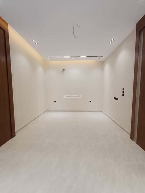 فيلا 300 متر مربع شرقية على شارع 16م الرحمانية، شرق جدة، جدة