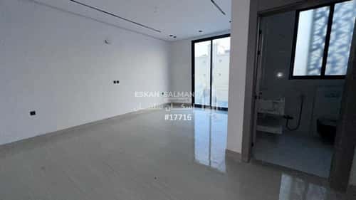 فيلا 245.75 متر مربع شرقية على شارع 15م ضاحية الملك فهد، الدمام