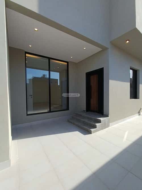 Villa 300 SQM Facing East on 15m Width Street Al Falah, East Jeddah, Jeddah
