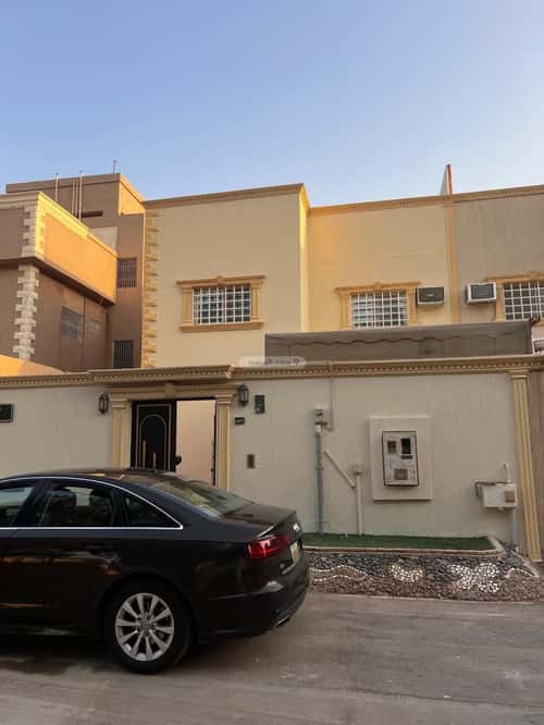 فيلا 250 متر مربع شمالية على شارع 15م الربوة، وسط الرياض، الرياض