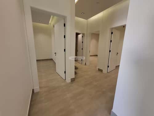 Apartment with 4 Bedrooms Al-Yarmuk, East Riyadh, Riyadh